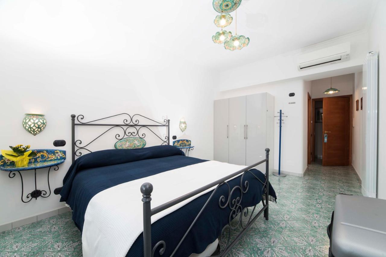 B&B Palazzo Pinto Виетри Экстерьер фото