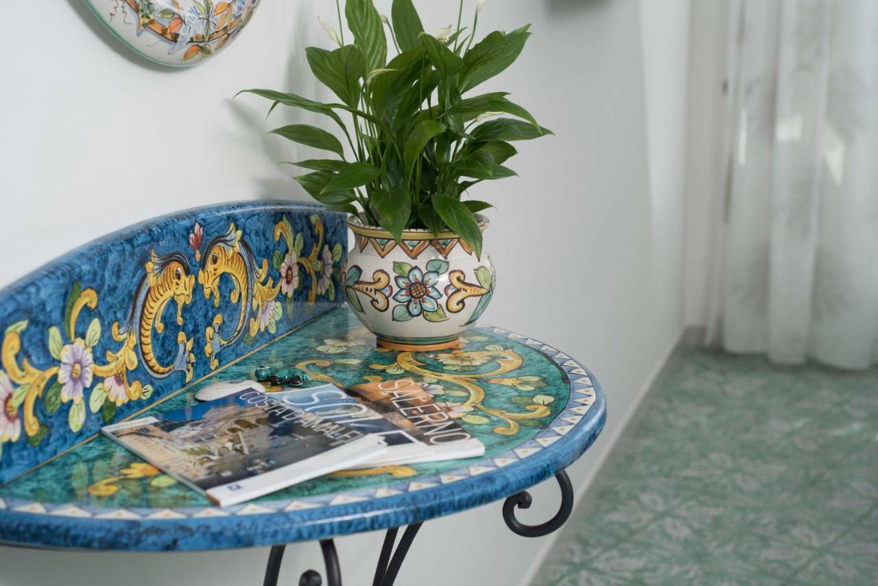 B&B Palazzo Pinto Виетри Экстерьер фото