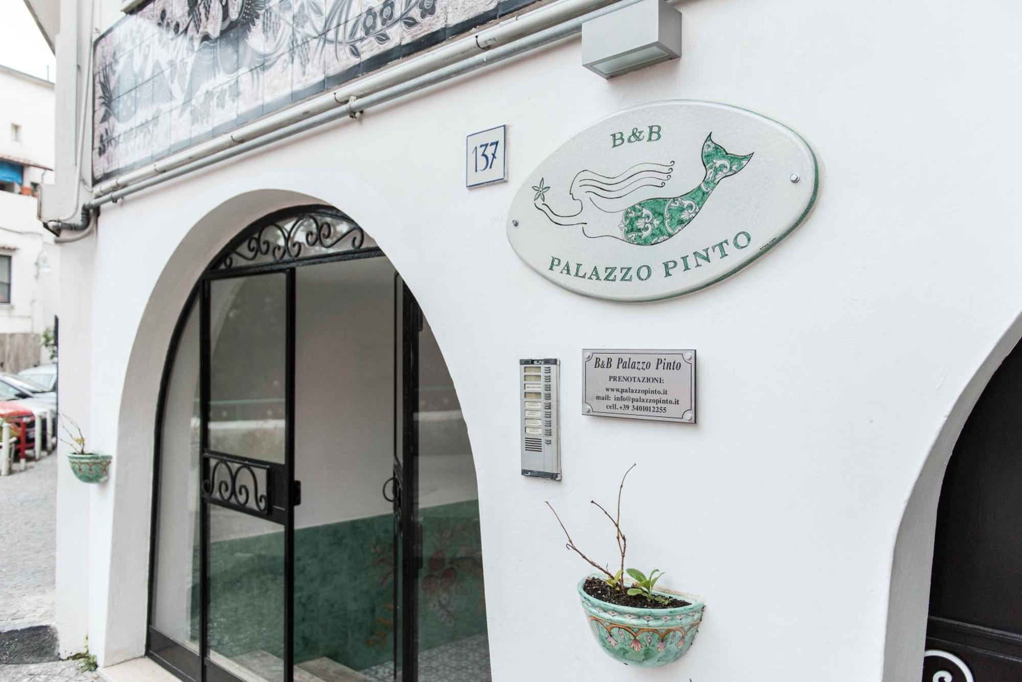 B&B Palazzo Pinto Виетри Экстерьер фото